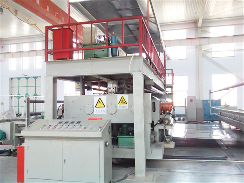 土工膜生產(chǎn)設備02